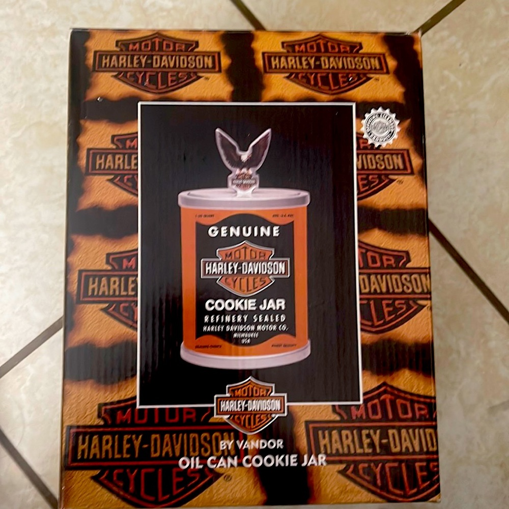 PERFECT VINTAGE HARLEY DAVIDSON COOKIE JAR New IN THE BOX VERY NICE